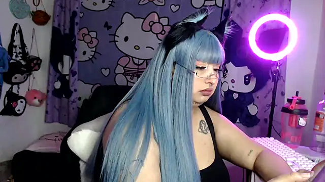 lussyevans24 online show from May 21, 4:21 am