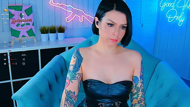 My toys pink online show from November 26, 4:35 am