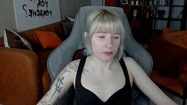 LexiWenford online show from November 11, 3:02 am