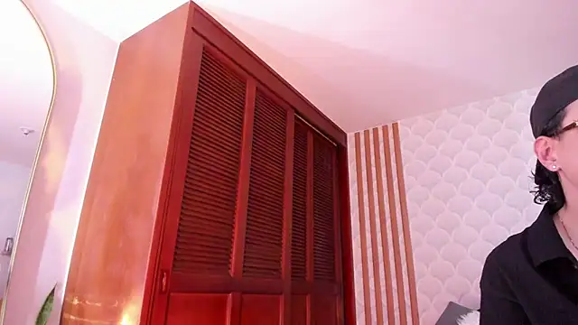 PamelaReall online show from February 17, 7:51 am