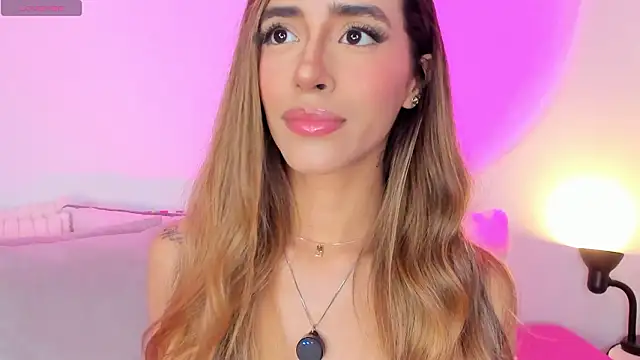 StormiRusso online show from February 6, 1:53 am