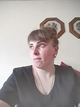 CoddessCrystal online show from May 17, 3:22 pm
