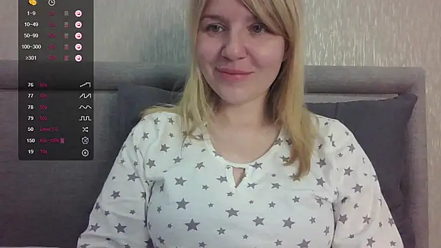 Snapshot of urbadkitty chatting on September 18, 7:40 am urbadkitty online show from September 18, 7:40 am