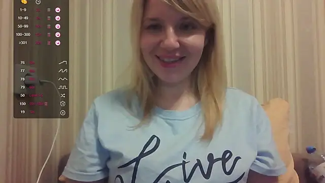 Snapshot of urbadkitty chatting on October 10, 2:00 pm urbadkitty online show from October 10, 2:00 pm