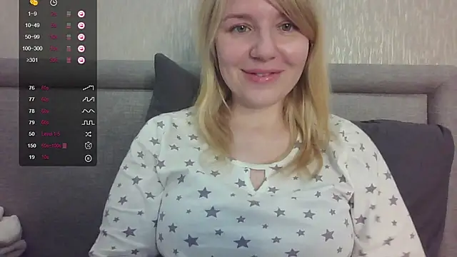 Snapshot of urbadkitty chatting on October 1, 7:35 am urbadkitty online show from October 1, 7:35 am