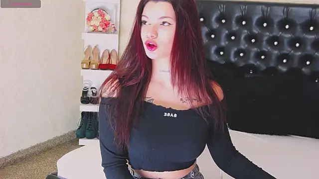 Allisonn223 online show from January 13, 1:37 pm