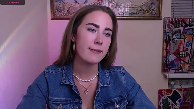 luxie milady online show from June 17, 1:01 pm