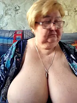 Awn290668 online show from March 8, 11:25 am