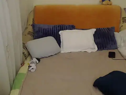 Emmatoo online show from November 27, 9:50 pm