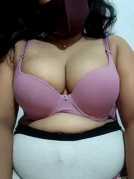 pujav877 online show from September 30, 3:39 pm