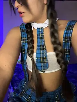 Lily candy X online show from May 13, 5:13 am