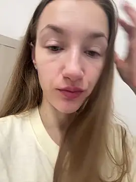 KateRedgar online show from March 10, 2:43 pm