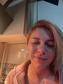 tanyagrey online show from November 12, 7:50 am