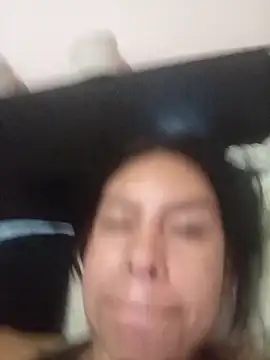 Alanagracia online show from December 18, 1:49 pm