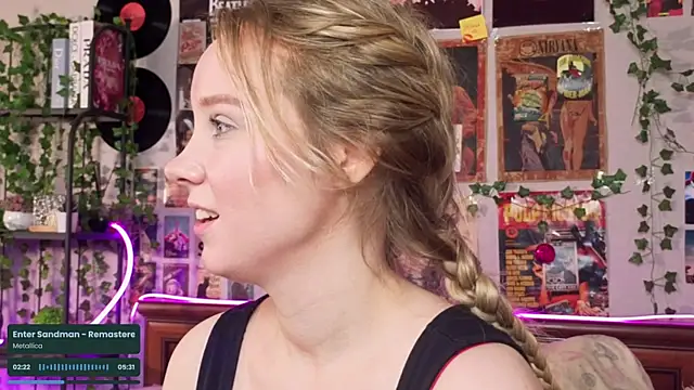 AliciaParkerf online show from September 21, 9:57 pm