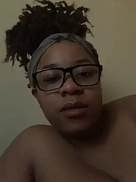 bustypothead online show from October 9, 5:28 pm