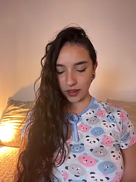 ThaliaRivera  online show from March 18, 5:34 am