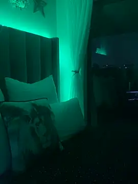 Dime-   online show from May 17, 9:58 pm
