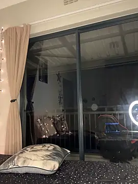 Dime-   online show from March 13, 11:06 pm