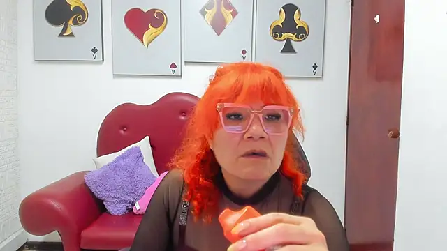 Salomeediaz  online show from March 28, 9:35 pm