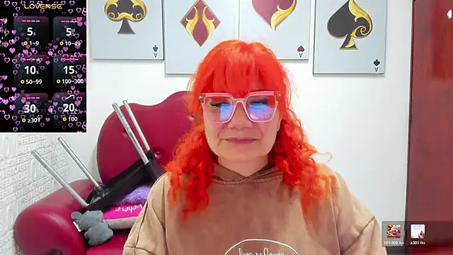 Salomeediaz  online show from May 19, 9:11 pm