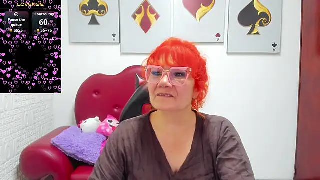 Salomeediaz  online show from May 21, 9:13 pm