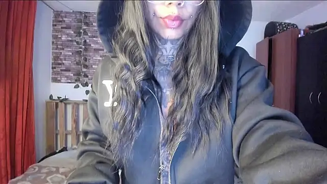 nicole volkov online show from November 11, 6:09 am