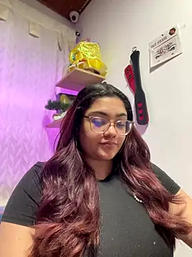 KathyGonzalez online show from October 15, 8:55 pm