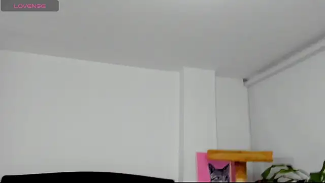 JuliaRose ks online show from April 15, 1:06 am