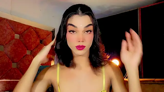 the-horus-girl online show from May 12, 7:27 am