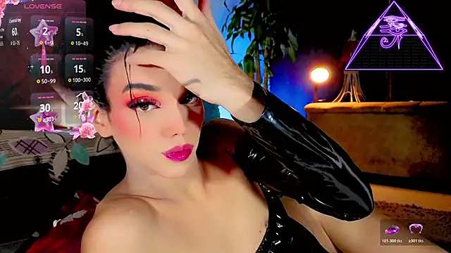 the-horus-girl online show from May 7, 4:28 am