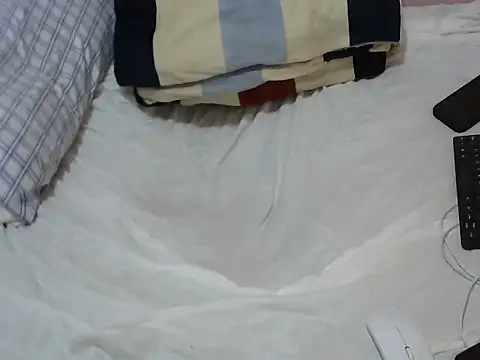 winnie254 online show from December 4, 5:35 pm