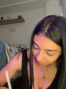 Liissa cute  online show from May 11, 4:04 pm