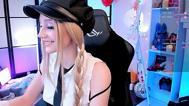 LilithLin online show from February 19, 1:05 am