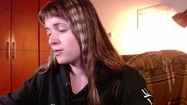 NEXT DOOR GIRL  online show from November 14, 11:16 pm