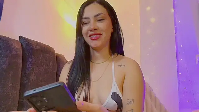 Maya Bluee online show from May 7, 8:23 pm