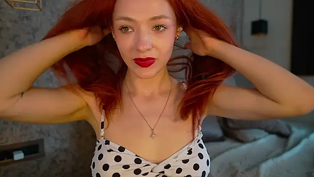 MiaRouge online show from May 23, 10:46 am