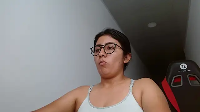 Snapshot of danna_peterson1 chatting on September 26, 9:45 pm danna peterson1 online show from September 26, 9:45 pm