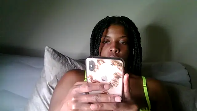 CaramelGoddessxoxo online show from May 18, 2:10 am