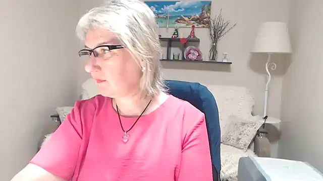 FleurMays online show from May 15, 10:18 am