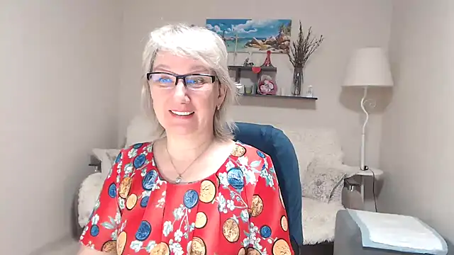 FleurMays online show from April 3, 5:27 am