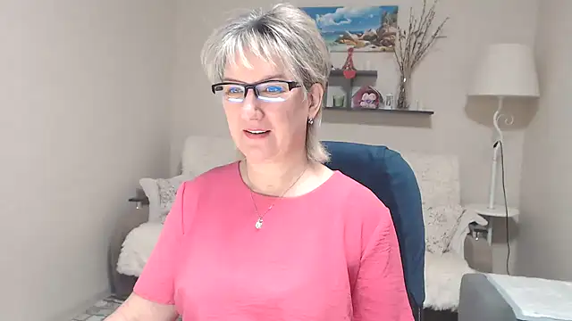 FleurMays online show from November 28, 5:32 am