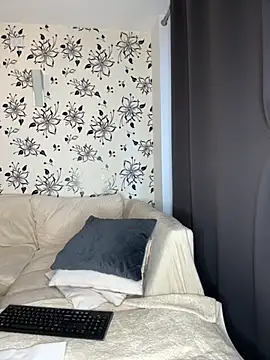 Nefera De Nile online show from March 19, 5:12 am