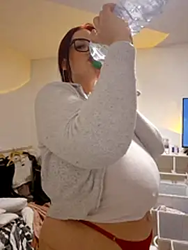 Jujuicy 97 online show from February 26, 5:17 am