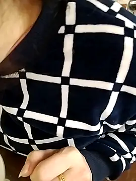 JasminePham online show from November 18, 12:55 am