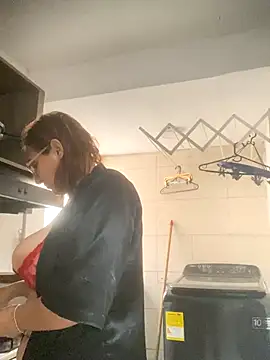 star anastasia online show from October 21, 1:15 pm