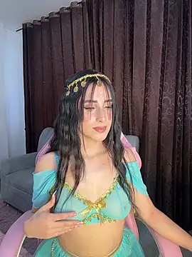 itsmadely online show from March 29, 9:47 pm