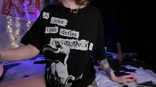 Natural pussy online show from September 15, 12:46 pm