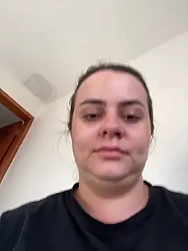 Im Amelia online show from February 10, 9:40 pm