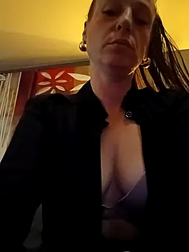 Audrey hotty online show from October 19, 9:28 pm